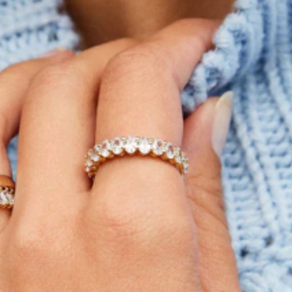 🔥SOLD 🔥 Brand New BaubleBar Avery Cubic Zirconia Ring - Picture 3 of 4